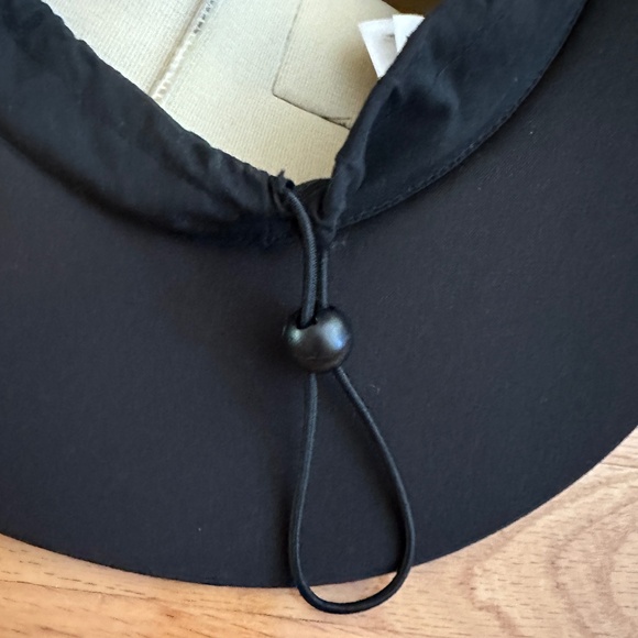 Disney Tim Burton's Nightmare Before Christmas Top Hat, Tote & Suspenders - Picture 13 of 16